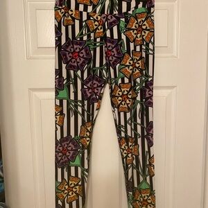 LuLaRoe Women's Leggings with Purple and Orange one size fits all